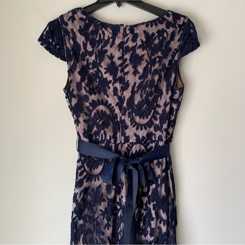 Adrianna Papell Long Lace Gown Navy Mother of bride Dress With sash Belt 12 - Picture 7 of 16